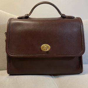 Vintage coach court mahogany Brown Glove Tanned Leather 9870.